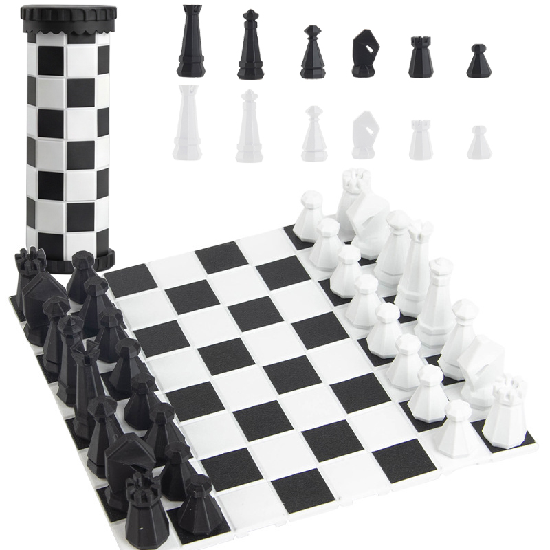 Outdoor Hunting Toys - 2 in 1 Portable Chess Game